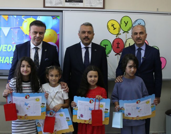 ÇOCUKLAR BİR YILI DAHA GERİDE BIRAKTI