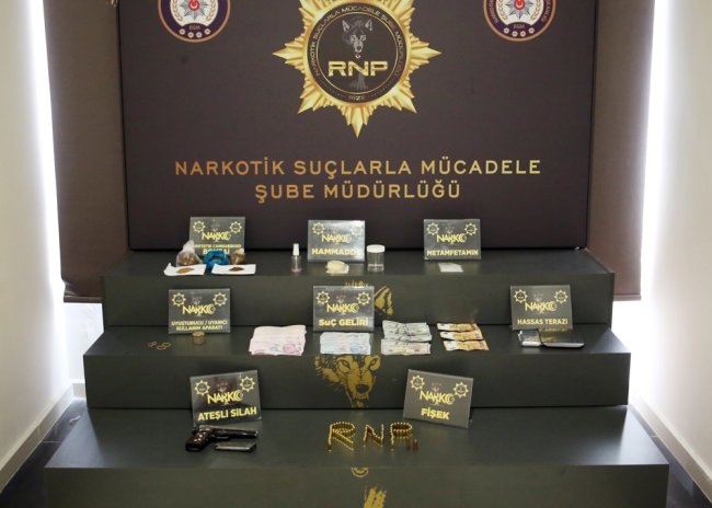 OPERASYONDAN UYUŞTURUCU ÇIKTI