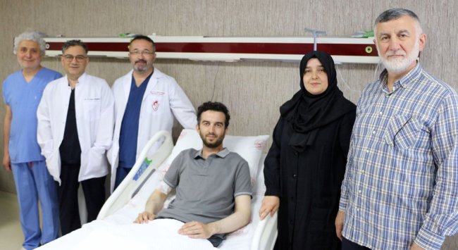8 SAATTE AORT YIRTIĞI TEDAVİ EDİLDİ