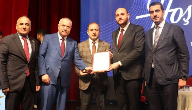AK PARTİ RİZE’DE TEŞKİLAT AKADEMİSİ LİDERLİK OKULU GERÇEKLEŞTİRDİ