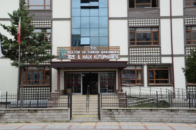 RİZE KÜTÜPHANESİ TAŞINIYOR MU?