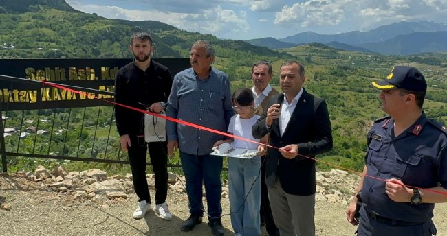 Üç Can, Bir Hatıra, Binlerce Yürek