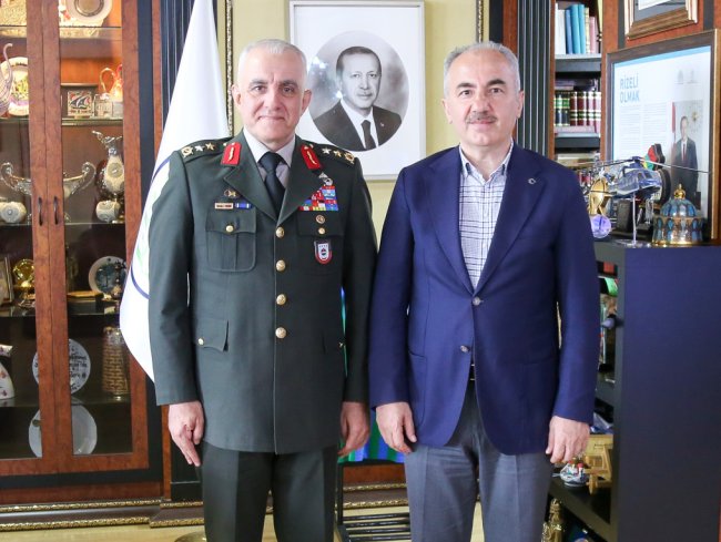 ALA 15 TEMMUZ DARBE GİRİŞİMİNİ ANLATIRKEN YAŞADI