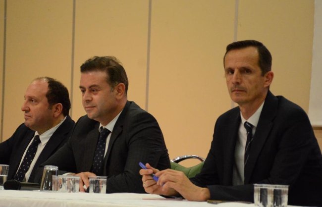 OKUL MÜDÜRLERİ TOPLANDI