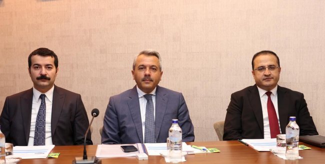 BAĞIMLILIK TARTIŞILDI