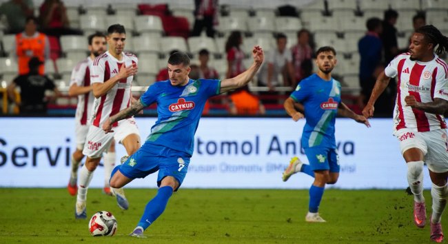 5-2 LİK GALİBİYET İLAÇ OLDU