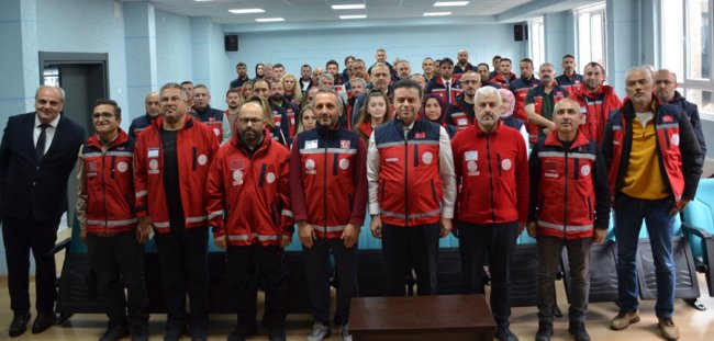 Rize’de Okullarda Eş Zamanlı Tahliye Tatbikatı Gerçekleştirildi