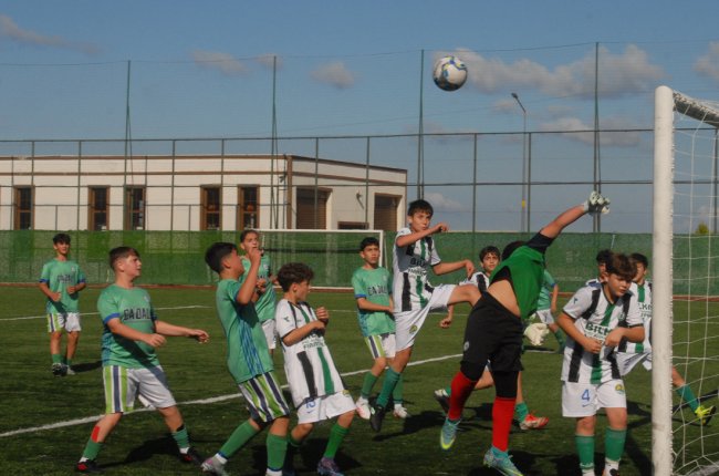 BELEDİYESPOR FARKA GİTTİ 9-0