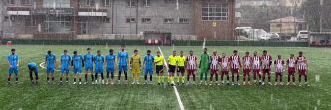Ardeşenspor, KV Veliköyspor Maçı Yarıda Kaldı!
