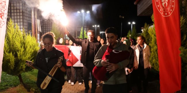 Rize’de Lise Öğrencileri Cumhuriyet Kampında Buluştu