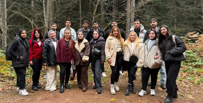 Doğa Yürüyüşü Kafkasör Zirvesinde Başladı