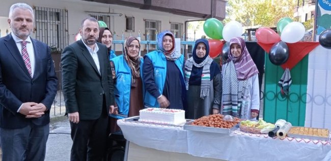 Rize’de “Hayır Çarşısı’na Büyük İlgi: