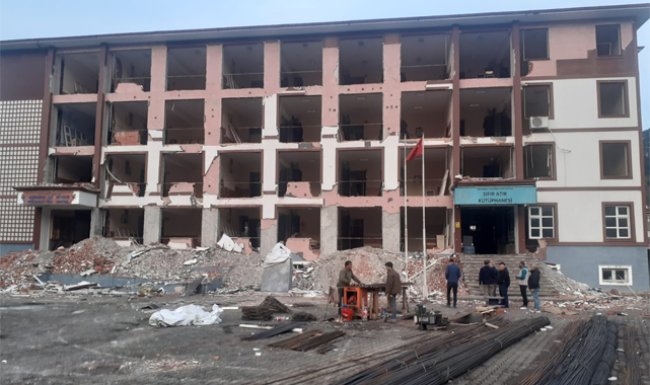 Rize’de Okul Güçlendirme Çalışmaları Tüm Hızıyla Devam Ediyor