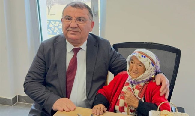 Artvin Valisi Ergün’e 