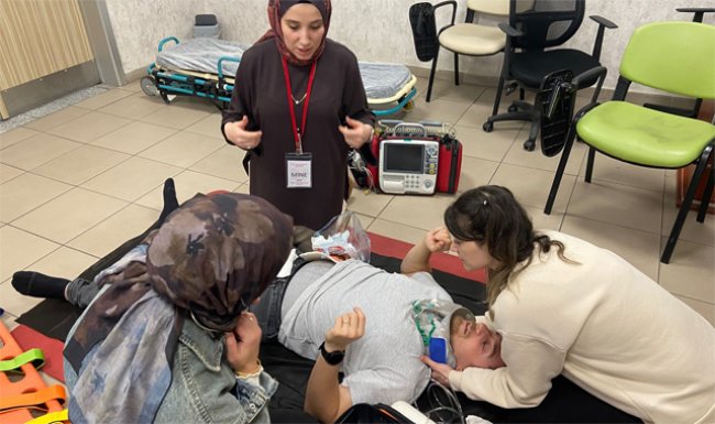 Rize’de Acil Sağlık Çalışanlarına TİLYAD Eğitimi verildi