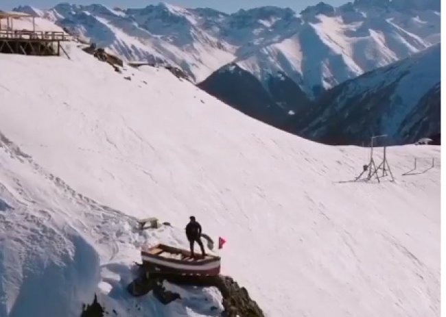 ÇAMLIHEMŞİN DE YAYLA YOLLARI KAPATILDI