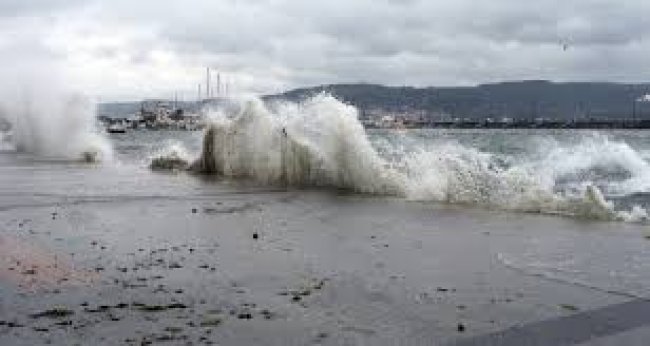 RİZE’DE FIRTINA UYARISI