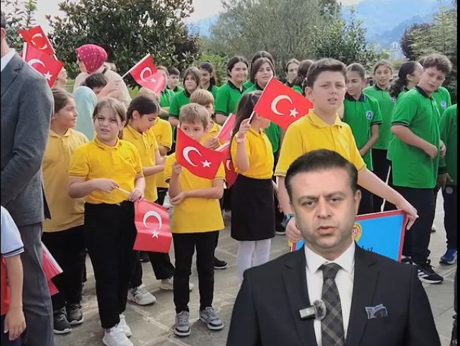 55 BİN ÖĞRENCİ KARNELERİNİ ALDI