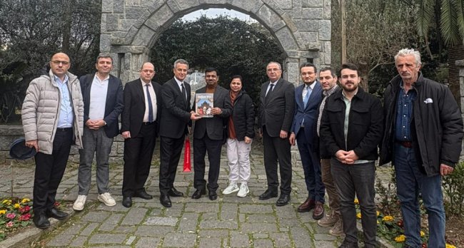 HİNDİSTAN BÜYÜKELÇİSİNDEN GÜNLÜK ZİYARET