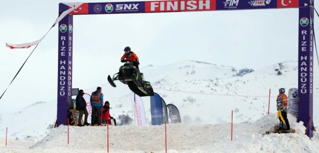 KAR MOTOSİKLET ŞAMPİYONASI BUGÜN SONA ERİYOR