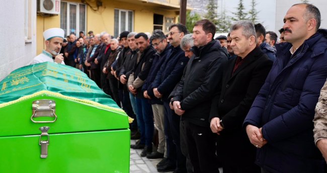 MUHTAR TOPRAĞA VERİLDİ