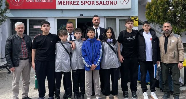 Artvinli Taekwondocular madalya için Antalya’ya gitti