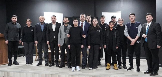 RİBEGEM GENÇLER İÇİN “İNSANIN PUSULASI” ADLI PANEL DÜZENLEDİ