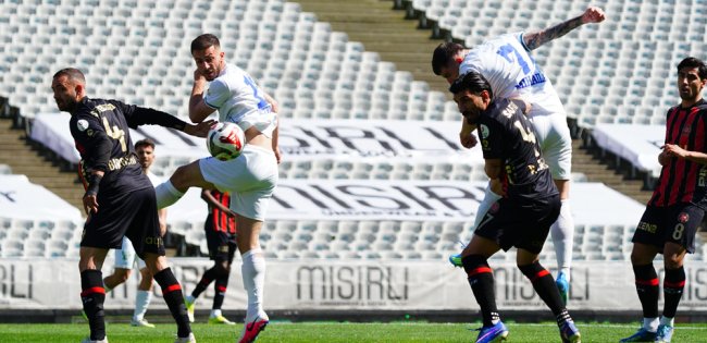 ÇAYKUR RİZESPOR DEPLASMANDA MAĞLUP 2-1