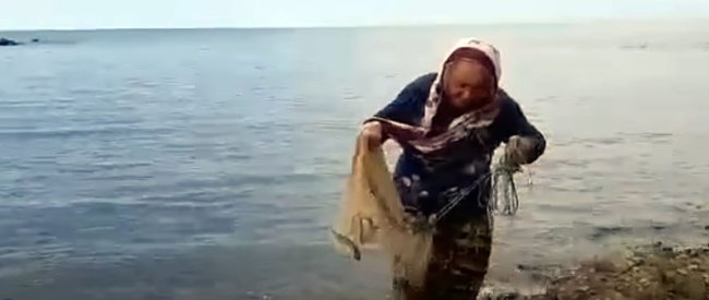 BALIK TUTKUSU YAŞ TANIMIYOR