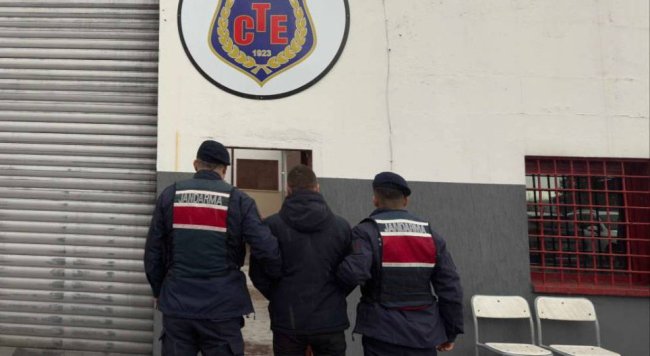 JANDARMA GEÇİT VERMİYOR