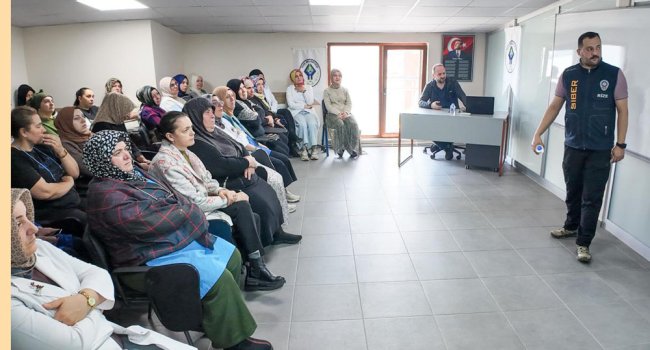 Rize Belediyesi’nden Kadınlara Çok Boyutlu Eğitim Desteği