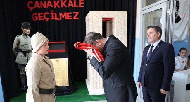 100. Yıl Cumhuriyet Ortaokulu Çanakkale'yı unutmadı