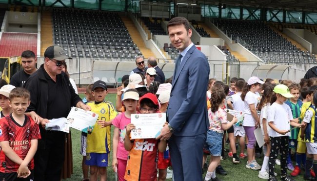 Arhavi’de “Herkes İçin Futbol Etkinliği” büyük ilgi gördü