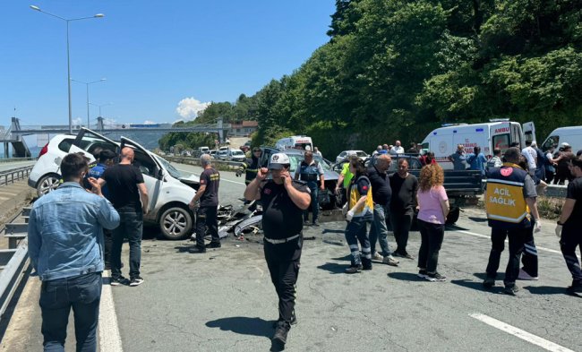 ARDEŞEN DE KAZA 2 ÖLÜ 3 YARALI