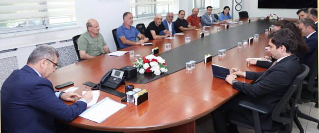 Artvin Valisi Ergün, muhtarların sorun ve taleplerini dinledi