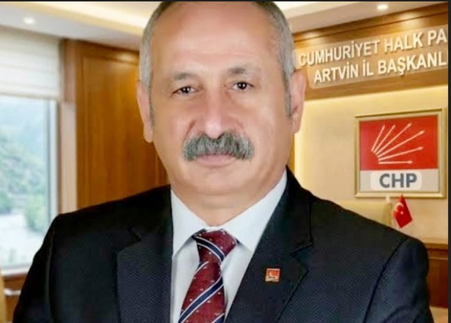 CHP ARTVİN İL BAŞKANI GÖREVİNİ BIRAKTI