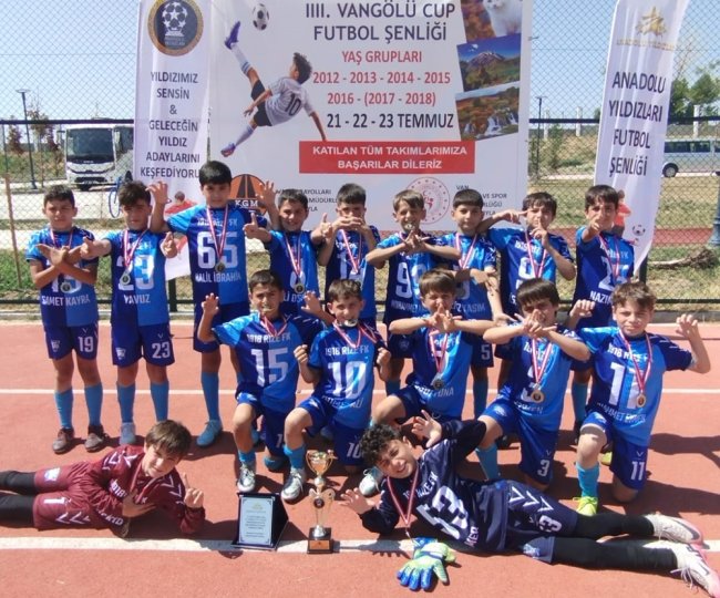 GOL YEMEDEN ŞAMPİYON OLDULAR