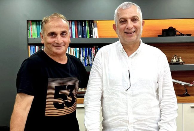 METİN KÜLÜNK VE ARAYAN BULUR
