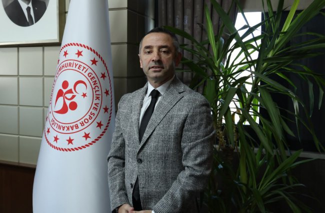 RİZE SPORDA DÜNYAYA AÇILDI: AY-YILDIZLI BAYRAK 11 ÜLKEDE DALGALANDI