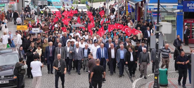 6. ULUSAL RİZE GASTRONOMİ GÜNLERİ KORTEJ YÜRÜYÜŞÜ VE AÇILIŞ PROGRAMIYLA BAŞLADI